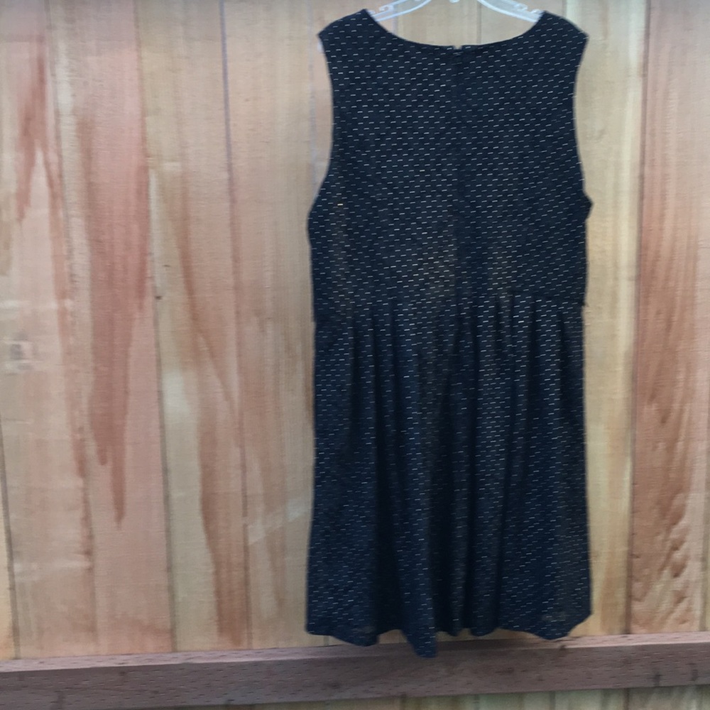 Lace Dress black gold studs - Picture 7 of 9